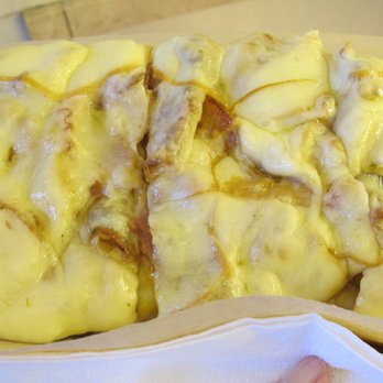 Pizzeria Florida - We tried 5 kinds of pizza but this one changed our lives forever -- pancetta, crema di zucca e provola affumicata - Pizza Near Me - Rome, RM