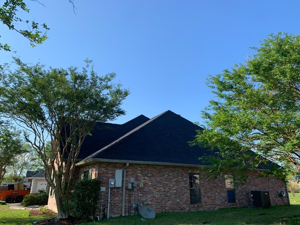 Slide of Pro Roofers MACR