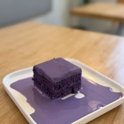Midori Tea House - Ube Tres Leches