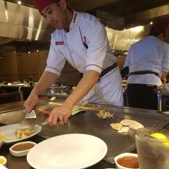 Benihana - Too salty!! Performance no bueno - Teppanyaki Near Me - Arcadia, California