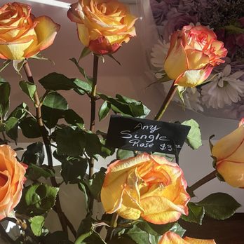 Fiorella - Floral arrangements - Coffee & Tea Near Me - Brooklyn, New York Fiorella - Floral arrangements - Coffee & Tea Near Me - Brooklyn, New York