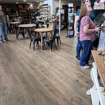 Farmhouse Coffee - Coffee & Tea Near Me - Clatskanie, Oregon