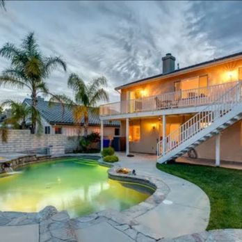 Moon Realty - Real Estate Agents Near Me - Pasadena, California