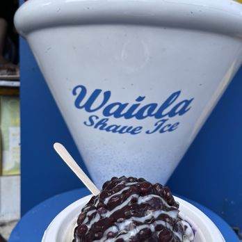 Waiola Shave Ice - Azuki bowl - Ice Cream & Frozen Yogurt Near Me - Honolulu, Hawaii