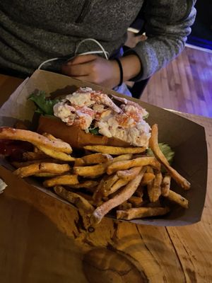 Pemi Public House by null