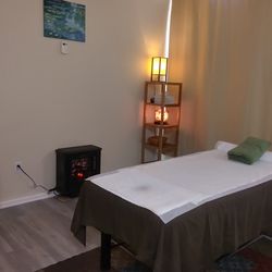 Acupressure Therapy - Therapeutic Massage