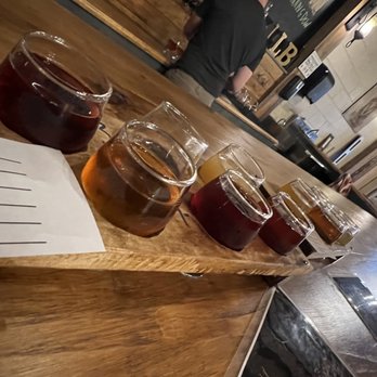 Ivy League Brew - Mead flight - Brewpubs Near Me - Alabaster, Alabama Ivy League Brew - Mead flight - Brewpubs Near Me - Alabaster, Alabama