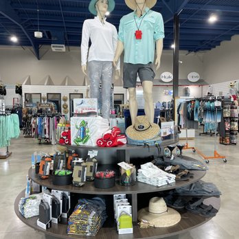 Divers Direct - Father's day is coming up and we've got plenty of great gift ideas in store! - Scuba Diving Near Me - Dania, Florida