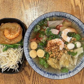 Yummy Egg Noodles - Mì Đặc Biệt (Special House Noodles) - Noodles Near Me - Santa Ana, California Yummy Egg Noodles - Mì Đặc Biệt (Special House Noodles) - Noodles Near Me - Santa Ana, California