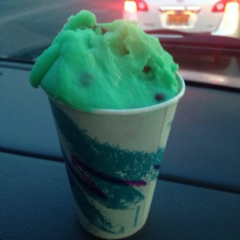The Lemon Ice King - Mint. Too artificial in taste. But still edible. - Ice Cream & Frozen Yogurt Near Me - Corona, New York