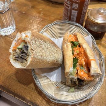 The Pho 2 - tofu and mushroom bahn mi - Vietnamese Near Me - New York, New York The Pho 2 - tofu and mushroom bahn mi - Vietnamese Near Me - New York, New York