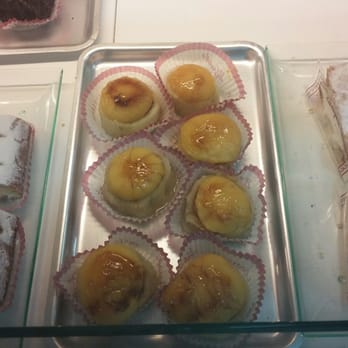 Cara Pino - Desserts Near Me - Málaga, Massachusetts