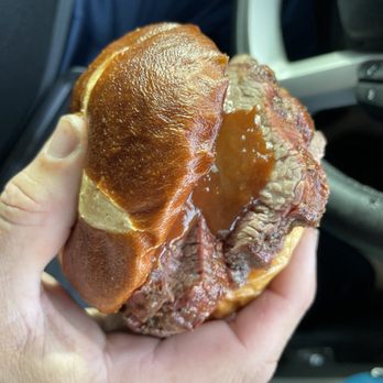 Copper Top BBQ - Tri Tip sandwich - Barbeque Near Me - Big Pine, California Copper Top BBQ - Tri Tip sandwich - Barbeque Near Me - Big Pine, California