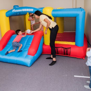 Let's Bee Kids PlayCenter - Bouncy House - Kids Activities Near Me - Hudson, Massachusetts