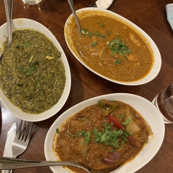 Kantipur Cafe - Saag Paneer, lamb khodai, Chicken Curry - Indian Near Me - Cambridge, Massachusetts
