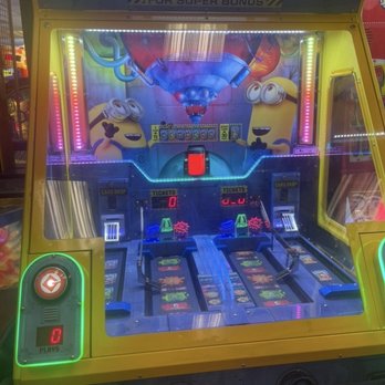Chuck E. Cheese - Pizza Near Me - Burbank, California