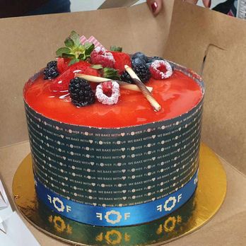Flower Flour - Guava Cake - Bakeries Near Me - Campbell, California