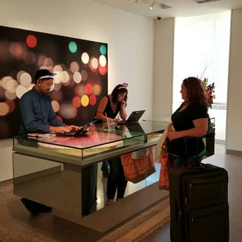 21c Museum Hotel Durham - lobby - Hotels Near Me - Durham, North Carolina 21c Museum Hotel Durham - lobby - Hotels Near Me - Durham, North Carolina