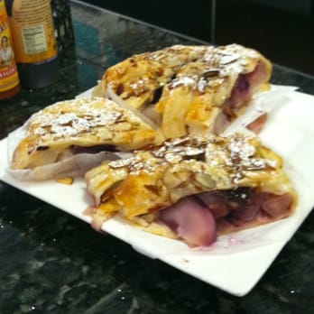 Simon's Coffee House - Simon's Apple Blueberry Pastry - Delis Near Me - Sarasota, Florida