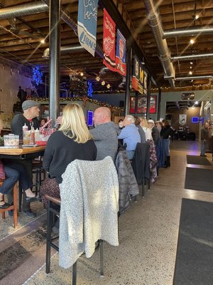 Turnaround Bar by null