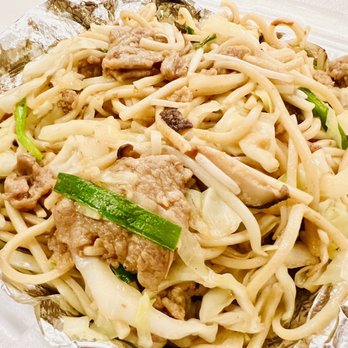 Lee's Garden - Beef Chow Mein - Taiwanese Near Me - Alhambra, California
