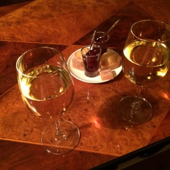 Auberge du Bon Laboureur - After dinner drinks - Anjou Coteaux de la Loure - French Near Me - Chenonceaux, 37