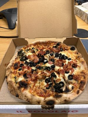 Pizza Il Focolaio by null