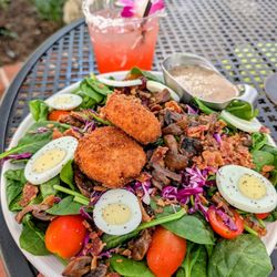 Lola's Farmhouse Bistro