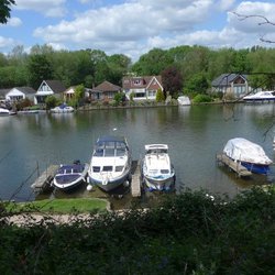 Riverhouse Barn - Walton 2018, by mostro