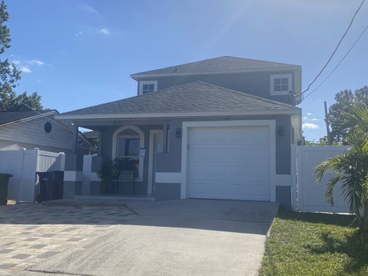 Sunshine Roofing Logo