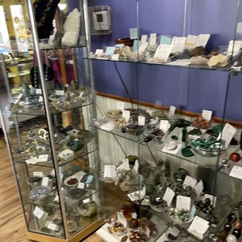 North Earth Crystals & Gifts - Spiritual Shop Near Me - Spring Green, Wisconsin North Earth Crystals & Gifts - Spiritual Shop Near Me - Spring Green, Wisconsin