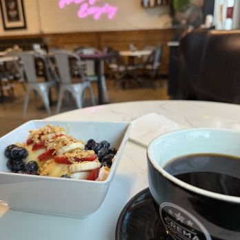 Crema Gourmet - Greek Yogurt - Breakfast & Brunch Near Me - Doral, Florida Crema Gourmet - Greek Yogurt - Breakfast & Brunch Near Me - Doral, Florida