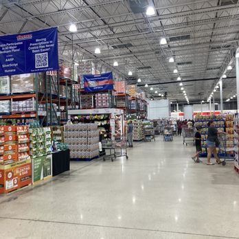 Costco Wholesale - Wholesale Stores Near Me - Palm Beach Gardens, Florida