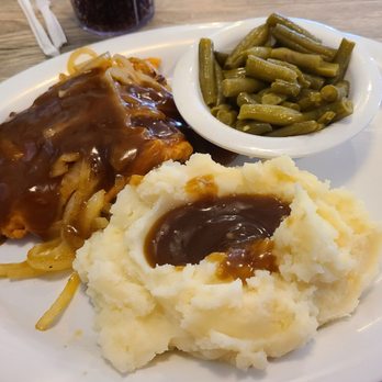 The Roost at Four Seasons - Country Fried Chicken = Pure comfort food = $10 including soup! - Diners Near Me - Frostproof, Florida The Roost at Four Seasons - Country Fried Chicken = Pure comfort food = $10 including soup! - Diners Near Me - Frostproof, Florida