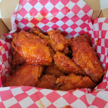 Vons Chicken Kaimuki - Half order crispy seasoned - Chicken Wings Near Me - Honolulu, Hawaii Vons Chicken Kaimuki - Half order crispy seasoned - Chicken Wings Near Me - Honolulu, Hawaii