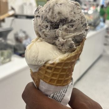 Kilwins Ice Cream - Chocolate - Fudge - Ice Cream & Frozen Yogurt Near Me - New Orleans, Louisiana Kilwins Ice Cream - Chocolate - Fudge - Ice Cream & Frozen Yogurt Near Me - New Orleans, Louisiana