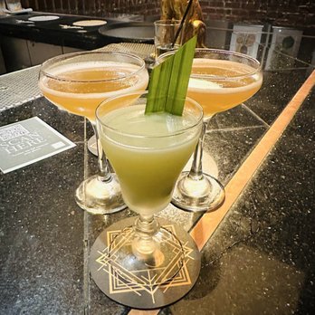 The Copper Lounge - Itzamara and 2 Kentucky Ninjas. - Lounges Near Me - Albuquerque, New Mexico