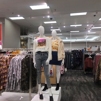 Target - Department Stores Near Me - Cypress, California