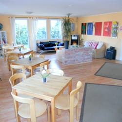 Quartier Hostel Potsdam - Frühstücks- und TV Raum