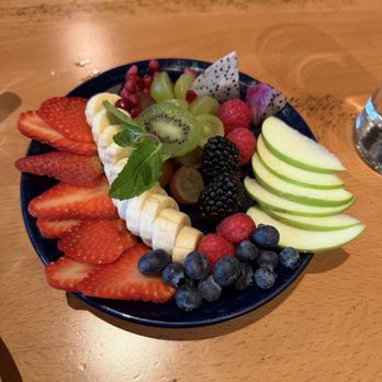 Early Owl - Fruit bowl - Breakfast & Brunch Near Me - Salt Lake City, Utah Early Owl - Fruit bowl - Breakfast & Brunch Near Me - Salt Lake City, Utah
