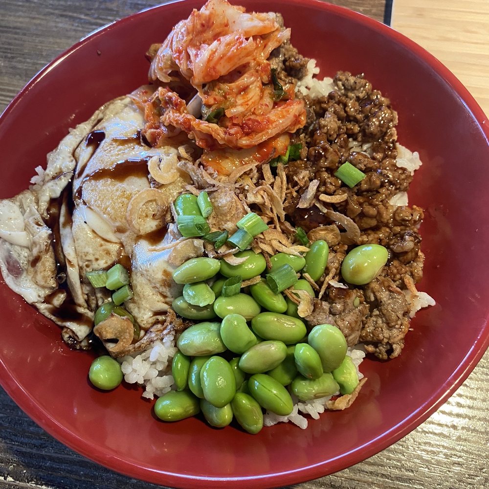 Be-Em Asian Kitchen - Doesn't look like the other photos. Pretty lacking. Very disappointed - Japanese Near Me - Charlotte, North Carolina