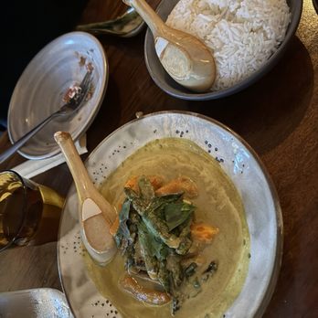 The Tyger - vegetable green curry - Cocktail Bars Near Me - New York, New York The Tyger - vegetable green curry - Cocktail Bars Near Me - New York, New York