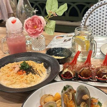 La Casa Mia - Seafood pescatore. Mentaiko cream spaghetti - Italian Near Me - Milpitas, California La Casa Mia - Seafood pescatore. Mentaiko cream spaghetti - Italian Near Me - Milpitas, California