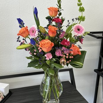 805 Floral - Florists Near Me - Camarillo, California 805 Floral - Florists Near Me - Camarillo, California