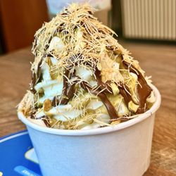 Saloniki Greek - Dubai chocolate froyo