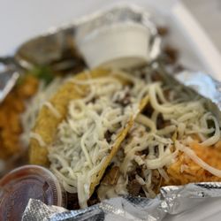 Dario's Restaurant - Hardshell Tacos (3)