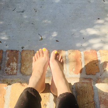 LA Nails - Nail Salons Near Me - Mandeville, Louisiana