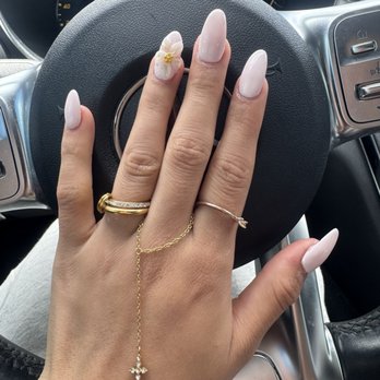 Bloomfield Nails Hall Rd - Nails - Nail Technicians Near Me - shelby two, Michigan