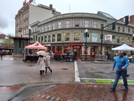 18 Brattle St by null