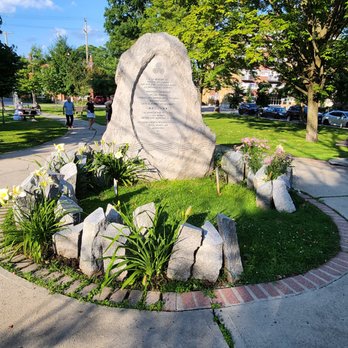 Minto Park - The monument has a 3-season garden, with a combination of native, nativar, and non-native perennials. - Parks Near Me - Ottawa, Ontario